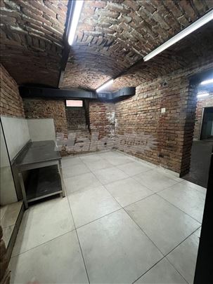 Terazije Lokal sa Parkingom 82m2 Hitno