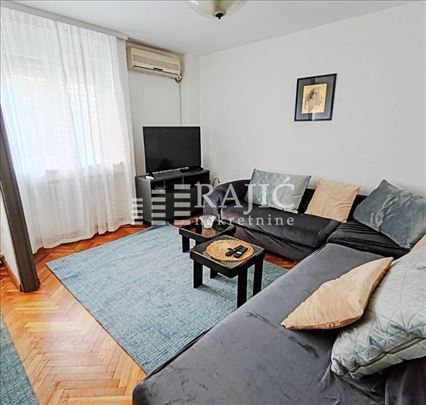 Centar,Profesorska kolonija,77m2,3.0 #4352