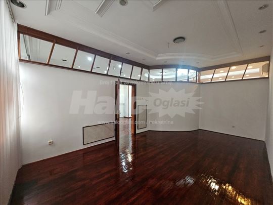 Izdavanje poslovnog prostora