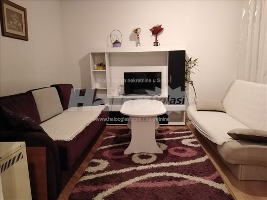 Stan u Borči, Centar II, 2.0