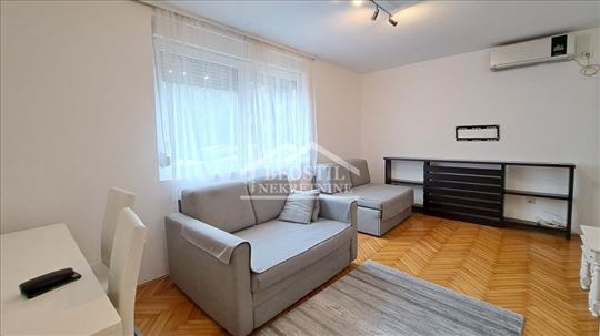 Zvezdara - Kluz - 2.0, namešten ID#24582