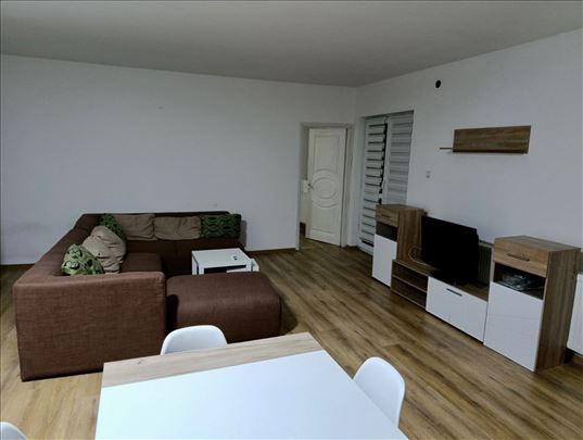 Dvosboan stan Mirijevo 55m2