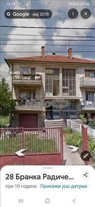 Izdajem prazan stan u zelezniku mogućnost namesten