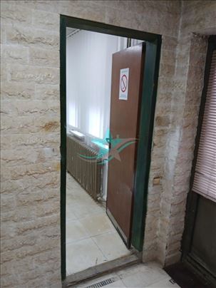 Izdavanje poslovnog prostora u Višnjičkoj banji ID