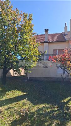 Kuća u mirnom delu Sremčice