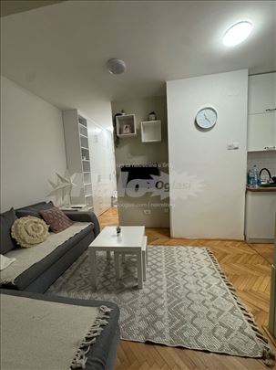 Stan u centru Kragujevca, iznad Srca 44m2