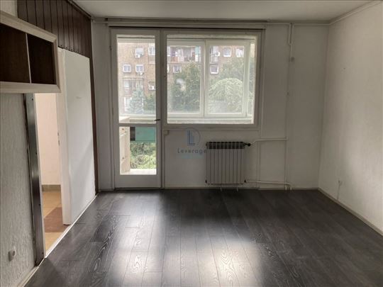 Blok 28, Španskih boraca, 78 m2