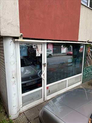 Borča , lokal 43m2- 85000