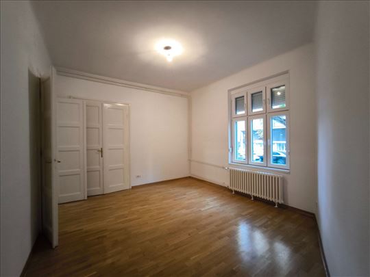 Idealan prostor, kako za poslovanje, tako i kao i