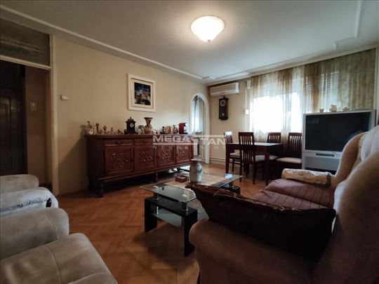 Kod Bea, kompletno namešten