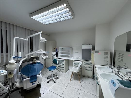 Kompletno opremljena stomatološka ordinacija, Stev