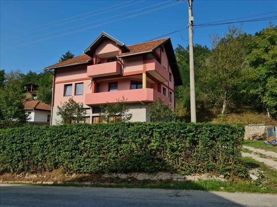 Odlična kuća u Priboju