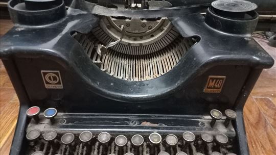 Olivetti M40 pisaca mašina iz 1930.godine