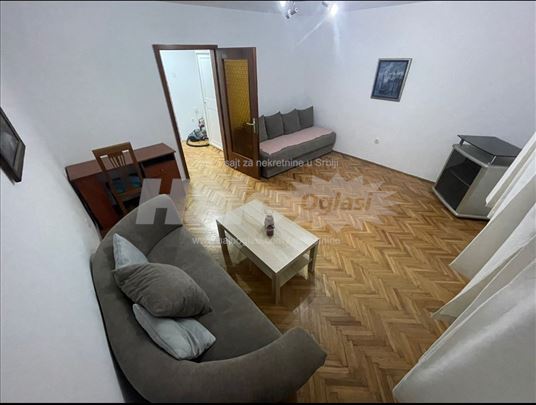 Renoviran jednosoban stan 40 kvadrata
