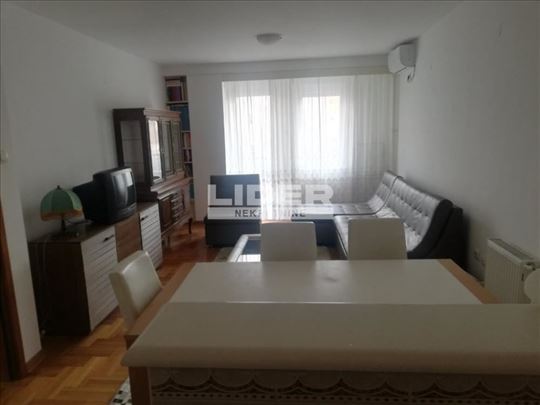 Stan za izdavanje, Đeram pijaca ID#4763