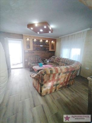 Stara Pazova, Centar, Save Kovačevića, 147,94m2+10