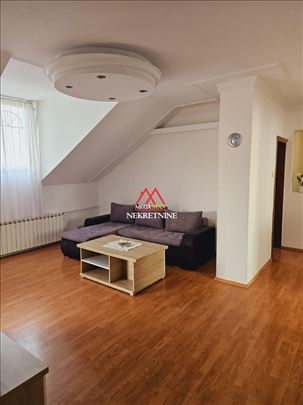 Trosoban sprat kuće - 100m2 - Veternik