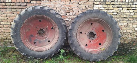 Uski točkovi belarus 38-ice. 