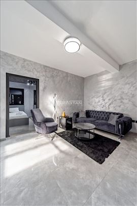 Vojvode Vlahovića, lux, opremljen, garaža