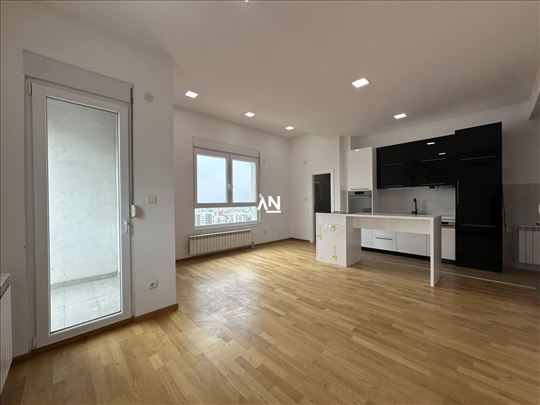 Zvezdara, Gradska bolnica, Hadži Mustafina, 76m2,