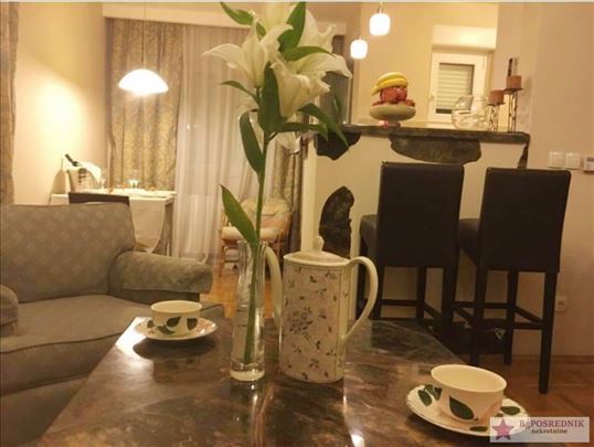 Zvezdara, Učiteljsko naselje, Učiteljska, 46m2+118