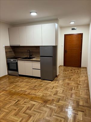 Garsonjera 24m2 u ravnom delu