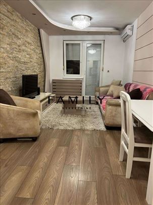 Izdaje se renoviran stan – Grbavica, Braće Ribnika