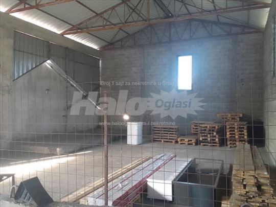 Izdajem magacinski prostor 