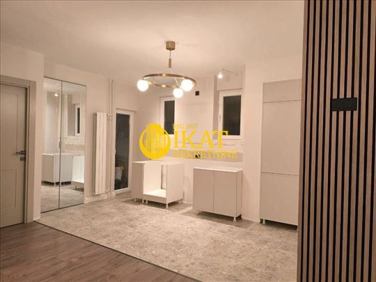 Novi Beograd, Stari Merkatori 58m2, dvosoban stan