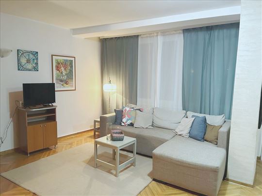 Vračar - Kalenić pijaca - Garaža - 70m2 - 3.0