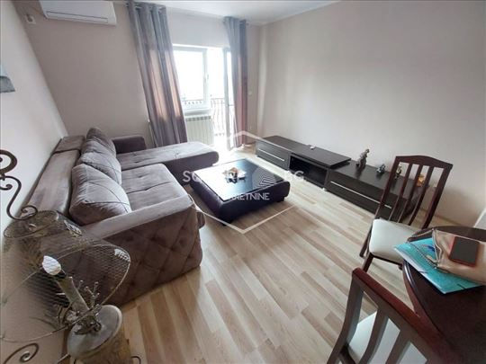 Zemun, Prvomajska, noviji 1.5 ID#4535