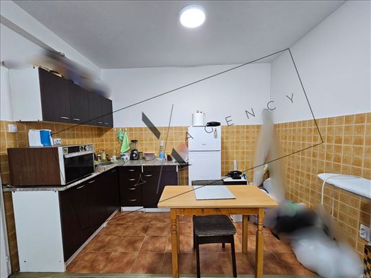 Dvosoban stan u centru Kraljeva