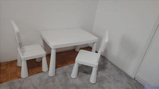 Ikea Mammut sto i stolice