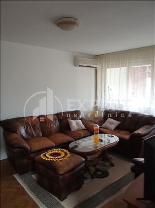 Izdaje se lokal na Crvenom pevcu !