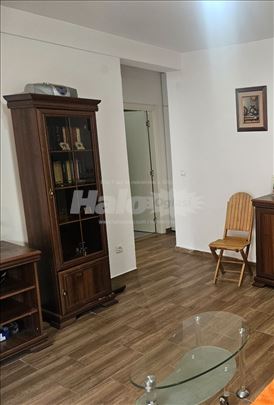 Izdajem jednosoban stan