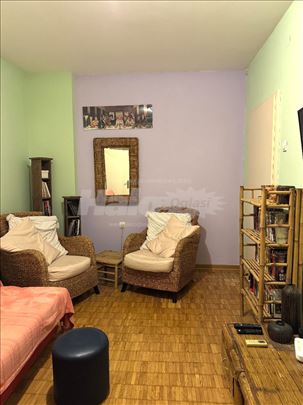 Izdavanje stana - Dzona Kenedija, Novi Beograd