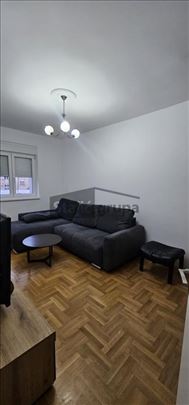 Niška ulica, Vračar – jednoiposoban stan, 2/2, bez