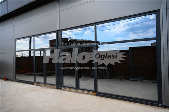 Nova hala na izlazu iz Mirijeva ka Smederevcu