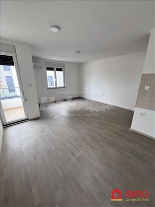 Novi Sad, Alibegovac, Stan, 4, 80,00m2