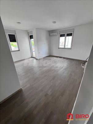 Novi Sad, Alibegovac, Stan, 4, 80,00m2