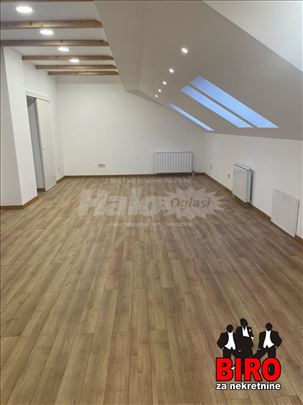 Novi Sad, Centar, Stan, 3, 90,00m2