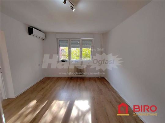 Novi Sad, Detelinara, Stan, 2, 43,00m2