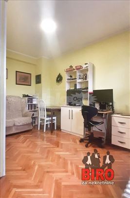 Novi Sad, Grbavica, Stan, 4, 93,00m2