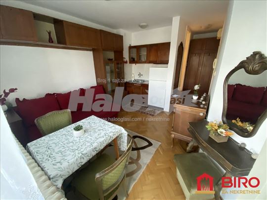 Stan,NOVI SAD,KEJ,kv: 24.00, € 82400, ID: 1012522