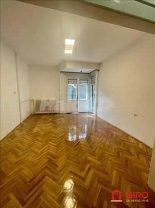 Novi Sad, Kej, Stan, 3, 70,00m2