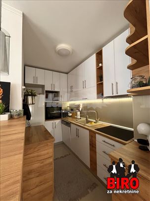 Novi Sad, Novo Naselje, Stan, 5, 100,00m2