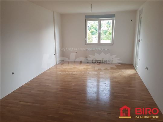 Novi Sad, Petrovaradin, Stan, 3, 63,00m2