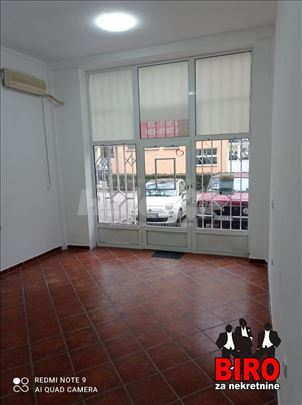 Lokal,Novi Sad,Podbara,kv: 30.00, € 72100, ID: 800