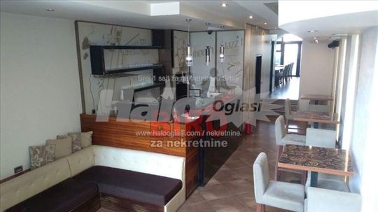 Lokal,Novi Sad,Spens,kv: 152.00, € 212200, ID: 800