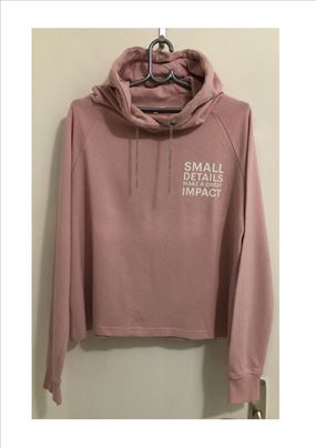 Široki duks sa kapuljačom (M)